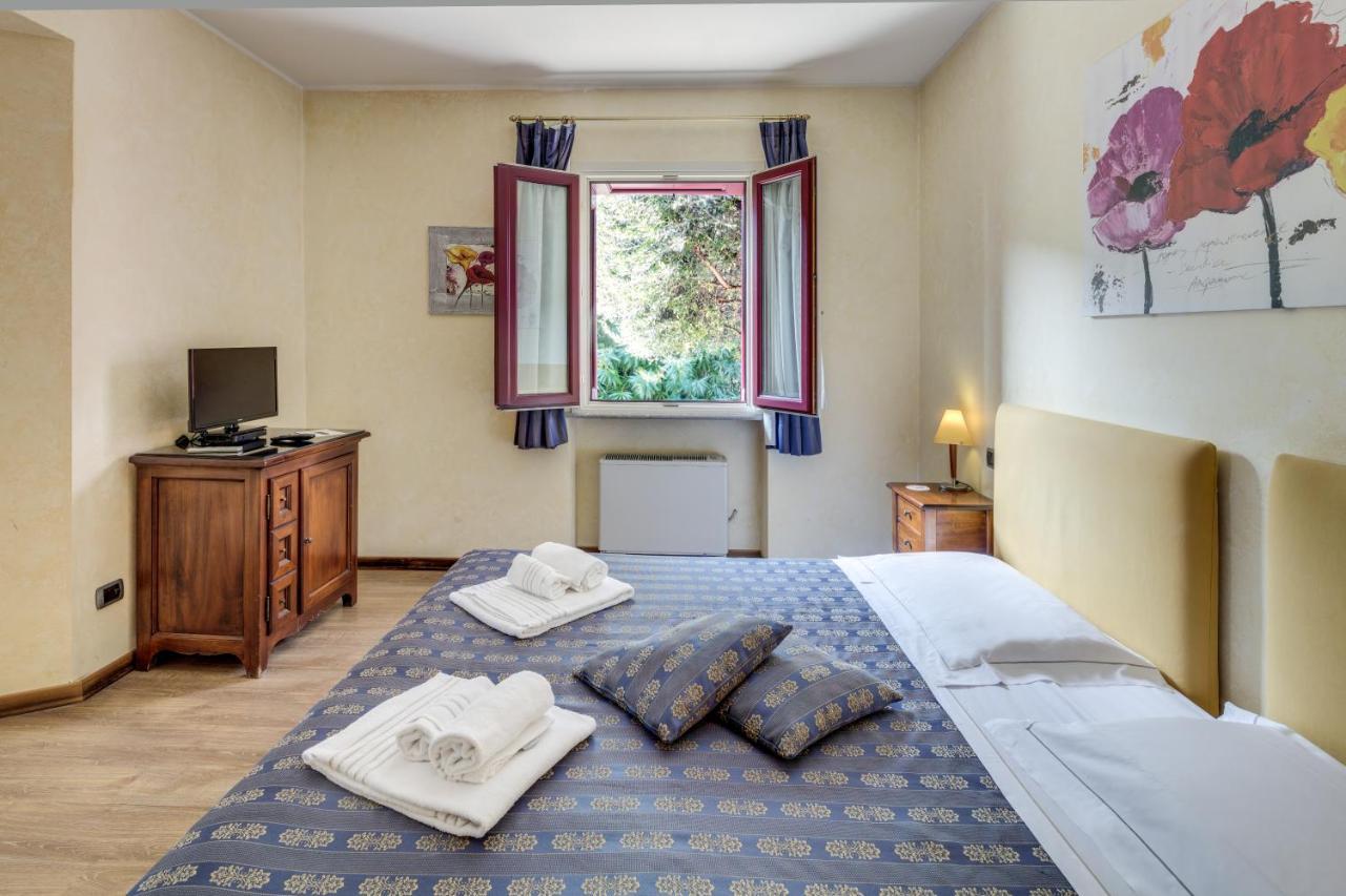 Castello Rosso Hotell Costigliole Saluzzo Eksteriør bilde