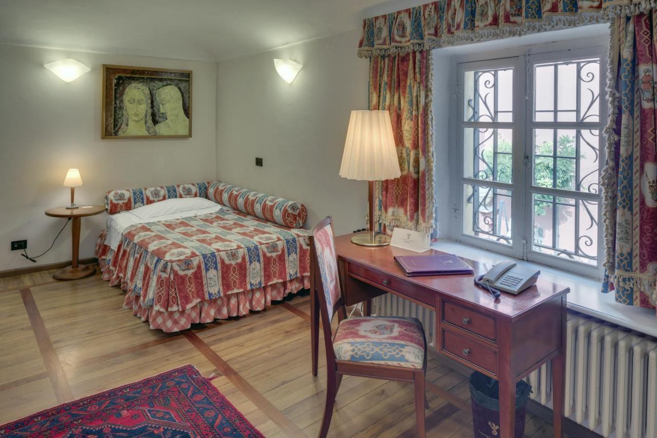 Castello Rosso Hotell Costigliole Saluzzo Eksteriør bilde